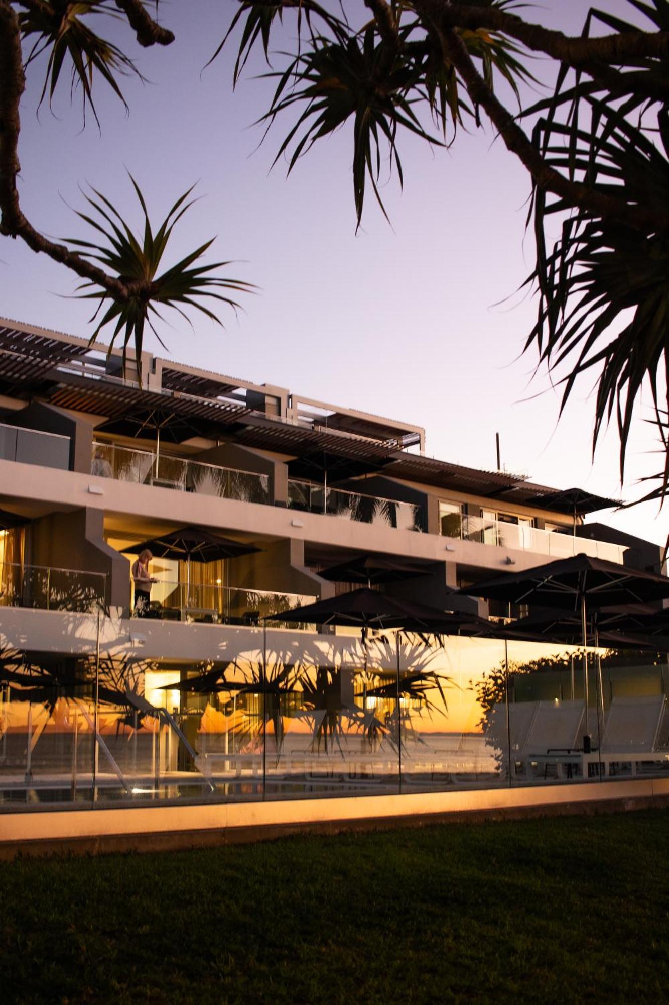 Netanya Noosa Beachfront Resort Zewnętrze zdjęcie